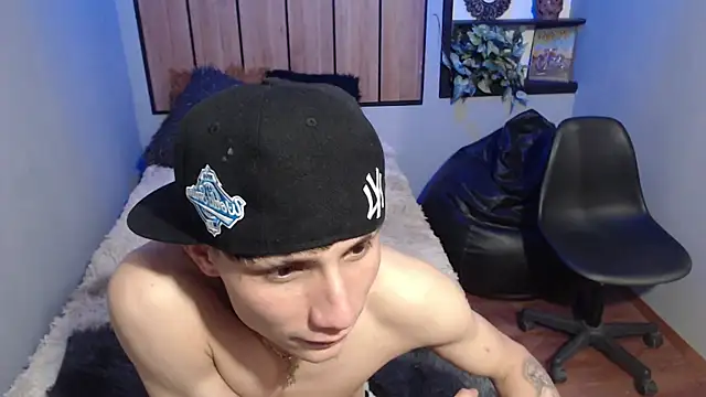 Yao_23 webcam
