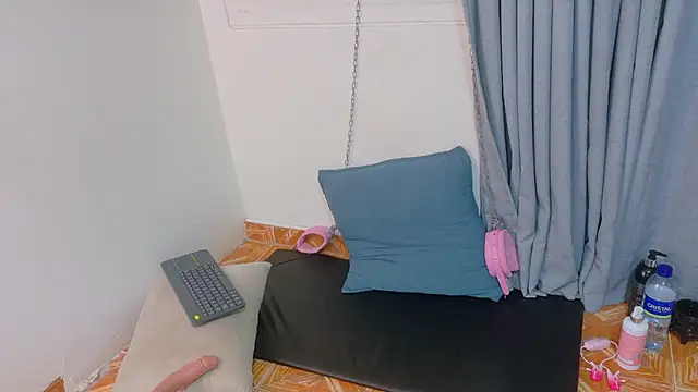 JenaCooper_ webcam