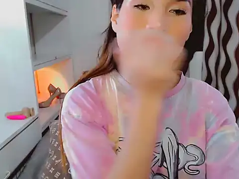 Ella_cummers webcam
