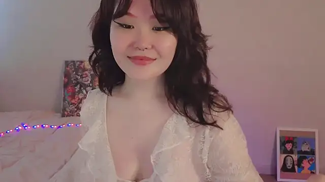 tsunade_chan live cam on StripChat