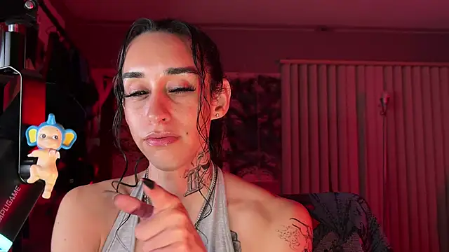 xoFrankie Live Web Cam Show