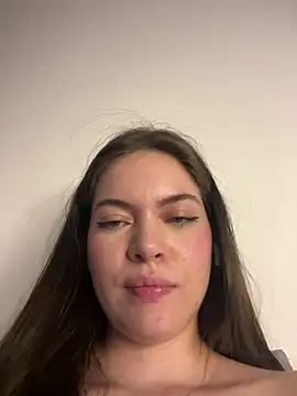 alyabelova live cam on StripChat