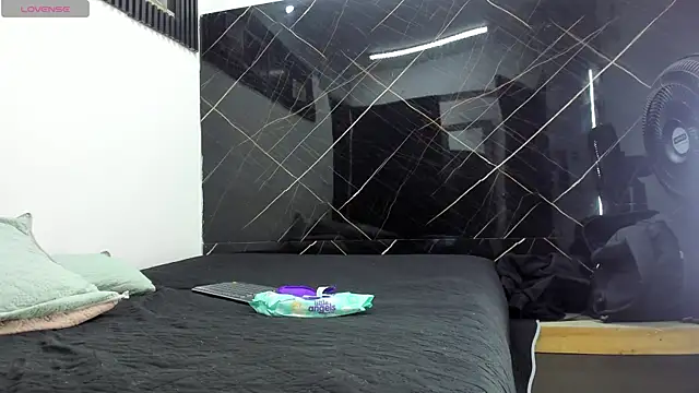 Robinlion91 webcam