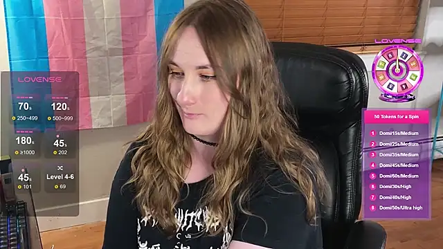 luluvaladon Live Web Cam Show