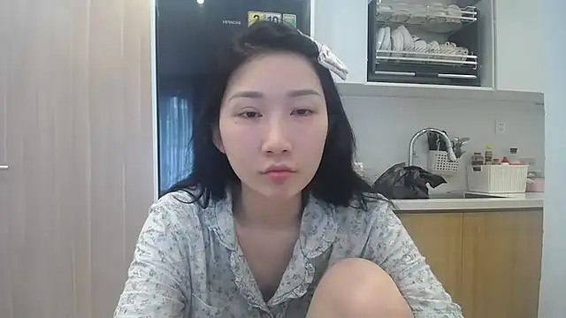 Asiagirll live cam on StripChat