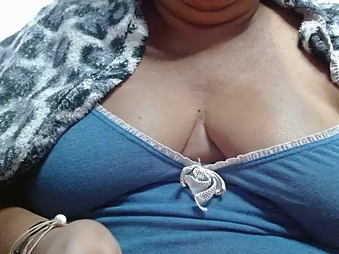 megganplayx live cam on StripChat