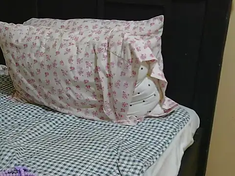 kinkydolll webcam