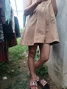 Linda-yiyi webcam