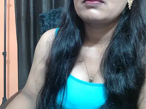 Kudi_Kiyara webcam