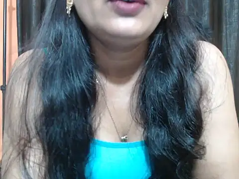 Kudi_Kiyara webcam