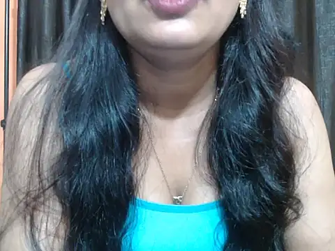Kudi_Kiyara webcam