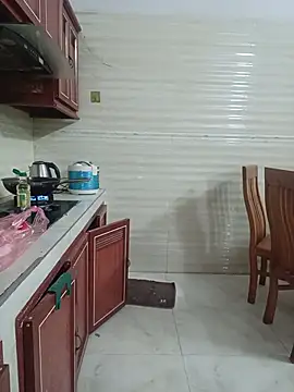 Linda-yiyi live webcam