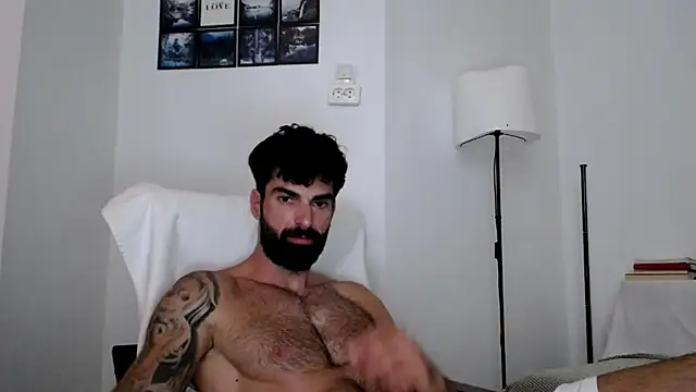 Verycutex live cam on StripChat