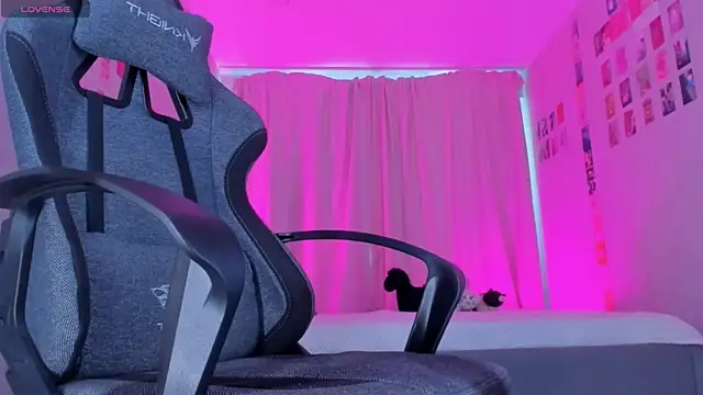 Eva_Harper