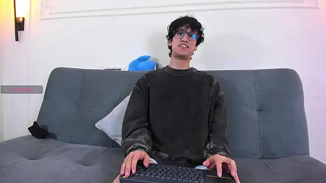 Cum_hunters Live Web Cam Show