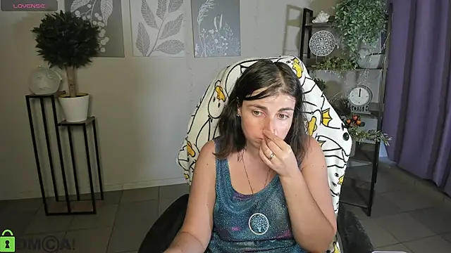 MartaEdams webcam