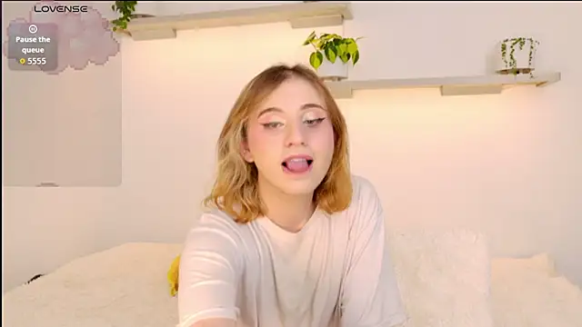 seraphine_star webcam