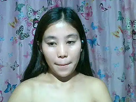 SexyAsianPussy4u webcam