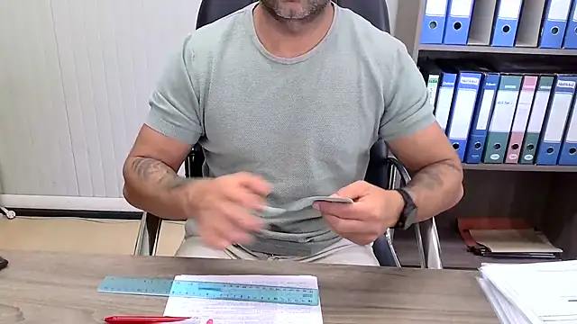 Evasionee Live Web Cam Show