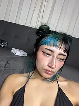 baby_akuma webcam