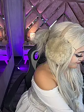 lya_nekko_ webcam