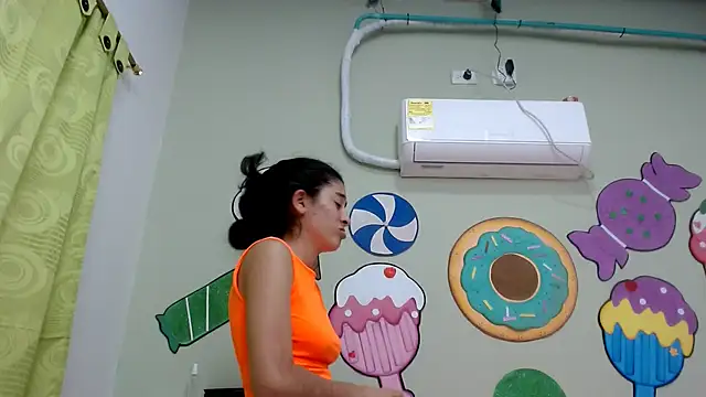 skinnykattylush19 webcam