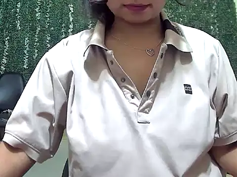 Ruhi_Hotty webcam