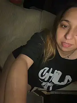 Eze13crybaby webcam