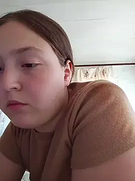 BabyTori webcam