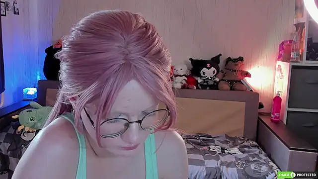 JulietFowler webcam
