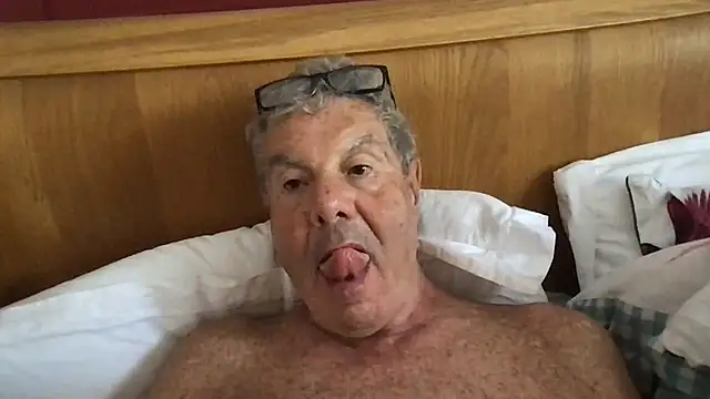 Oldpistolpete Live Web Cam Show