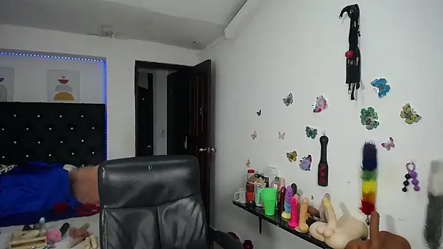 mature_bigboobs10 webcam