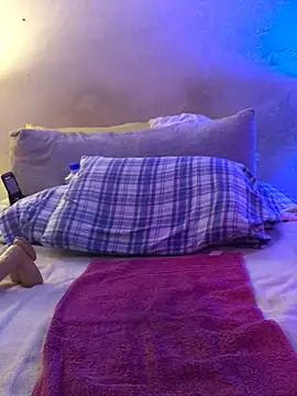 Sexjustsex2 live cam on StripChat
