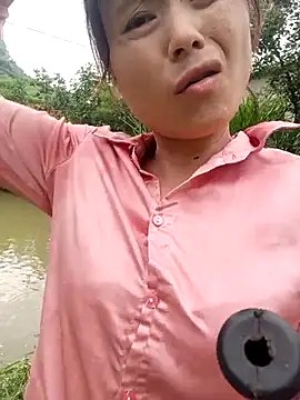 Linda-yiyi webcam
