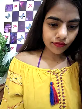 Alisha_Babyy webcam
