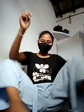 Madhuri-singh88 webcam