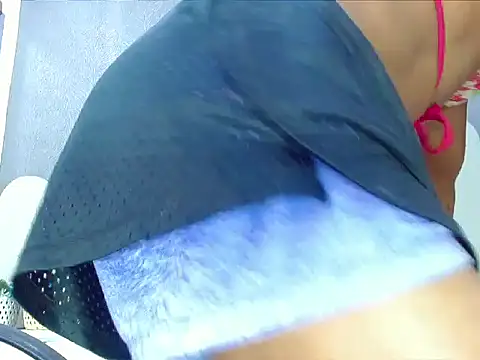 bella_77_ webcam