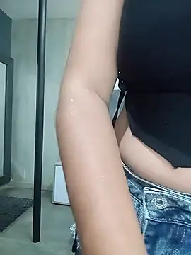Madisson_Smiths webcam