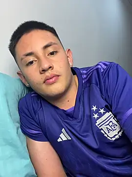 andreslavado (M twink) - Cum