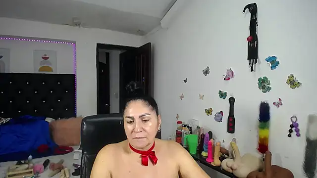 mature_bigboobs10 webcam