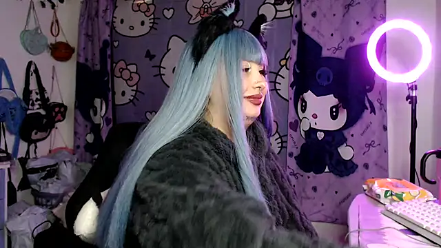 lussyevans24 webcam