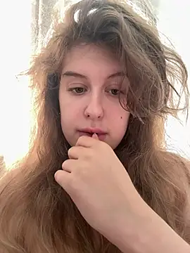 LilianBliss webcam