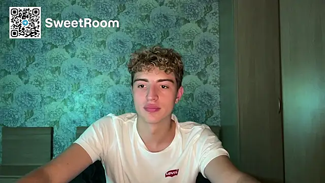 AlfredSweet Live Web Cam Show