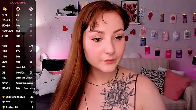 velvet_cherry_ webcam