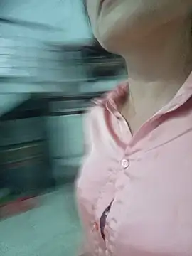 Linda-yiyi webcam
