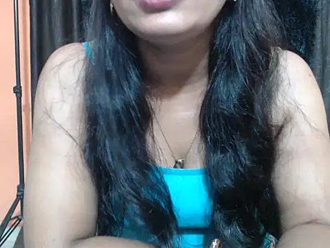 Kudi_Kiyara webcam