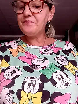 irinamaux live webcam