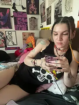 MoonAgnes webcam