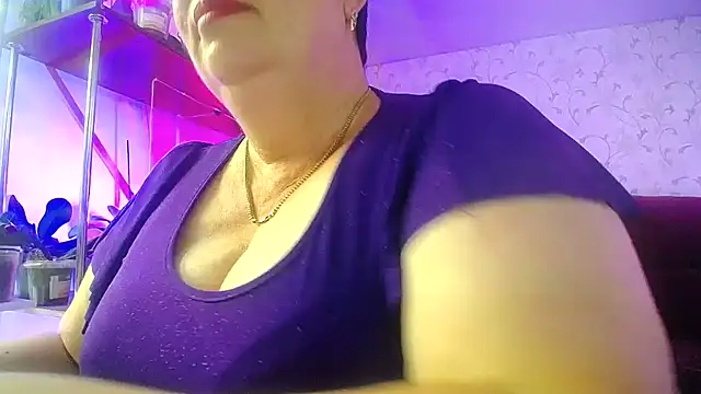 _Sweet_Woman live cam on StripChat