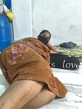 MaaliiiPonuTamil webcam